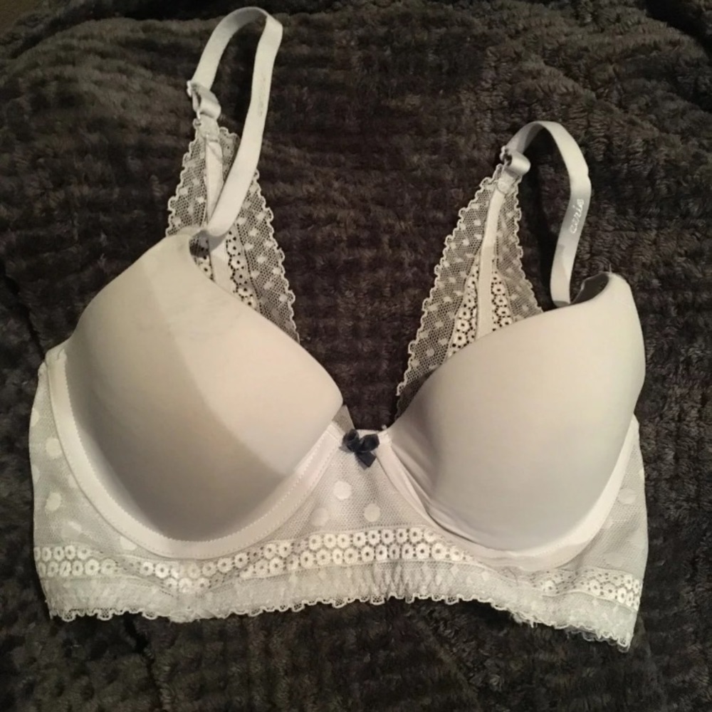 Lacy baby blue push-up bra